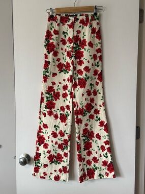 Rosecut Clothing High-Waist Boot-Cut Pants in Cream with Red Rose Print 24